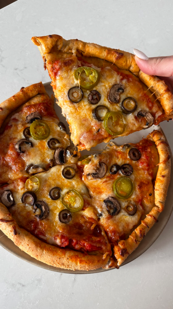 Veggie Protein Pizza by Simplyhealthymama - FoodSocial
