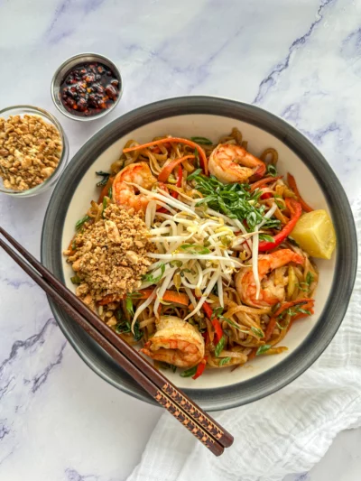 Easy Homemade Shrimp & Veg Pad Thai