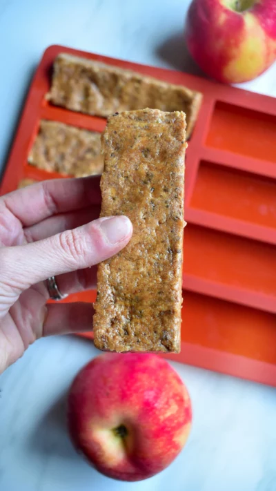 Apple Cinnamon Protein Bars