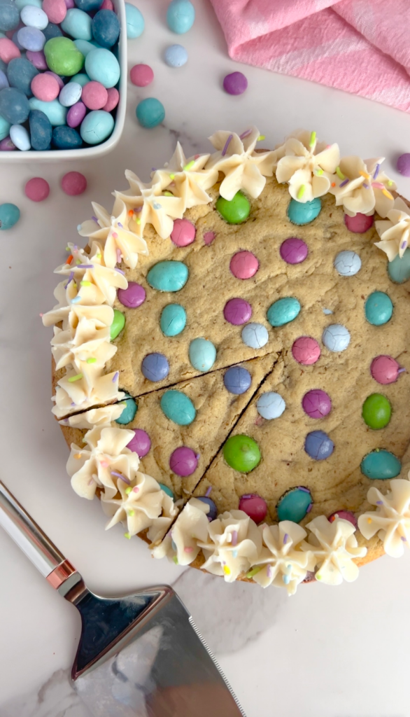 Easter Vegan Cookie Cake by colleenshealthylife - FoodSocial