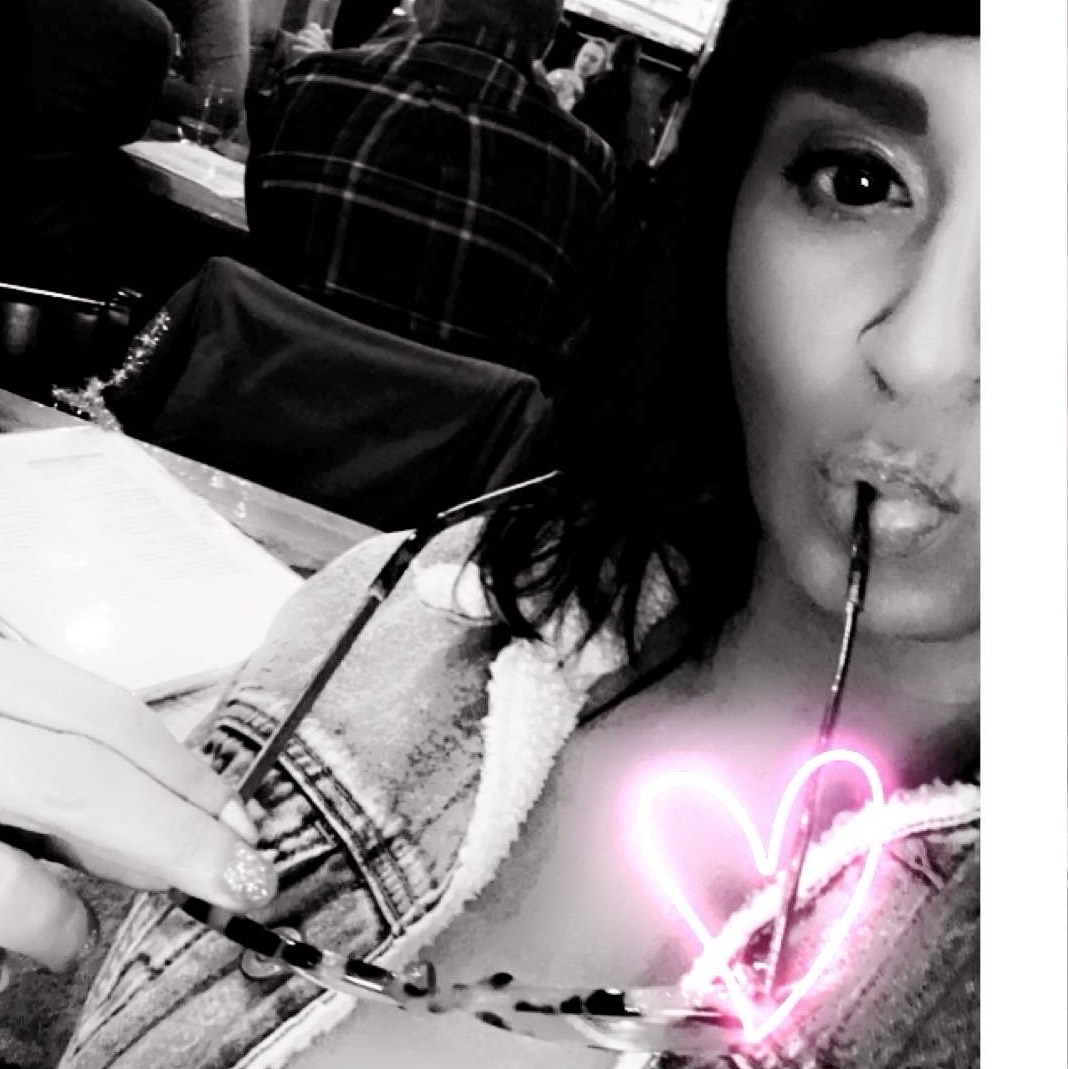 Head Shot: Nicole Tarantino