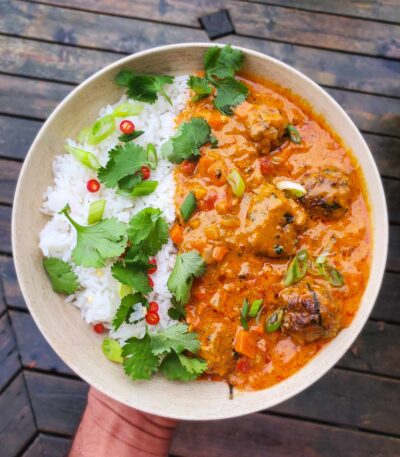 Spicy Coconut Meatball Curry