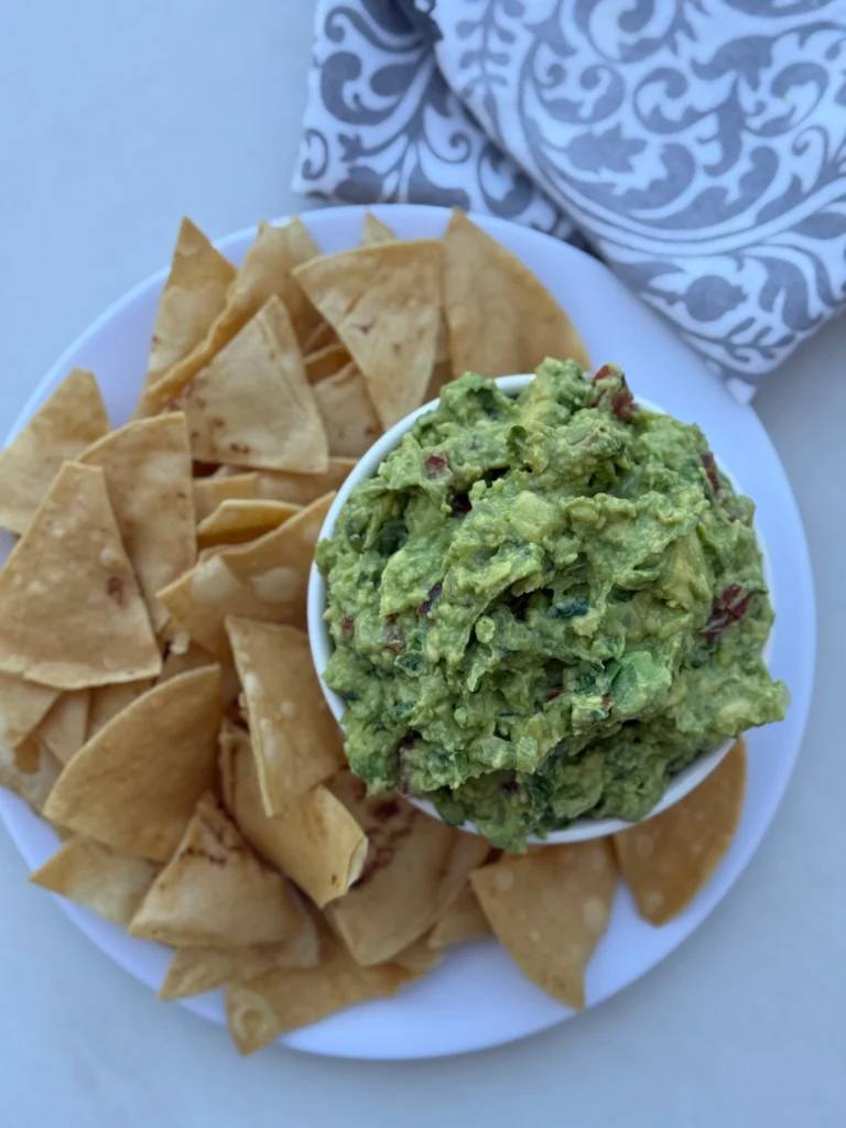 Easy Guacamole by Reed Dunn - FoodSocial
