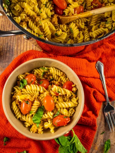 Rotini with Italian Sausage, Tomatoes and Fresh Basil