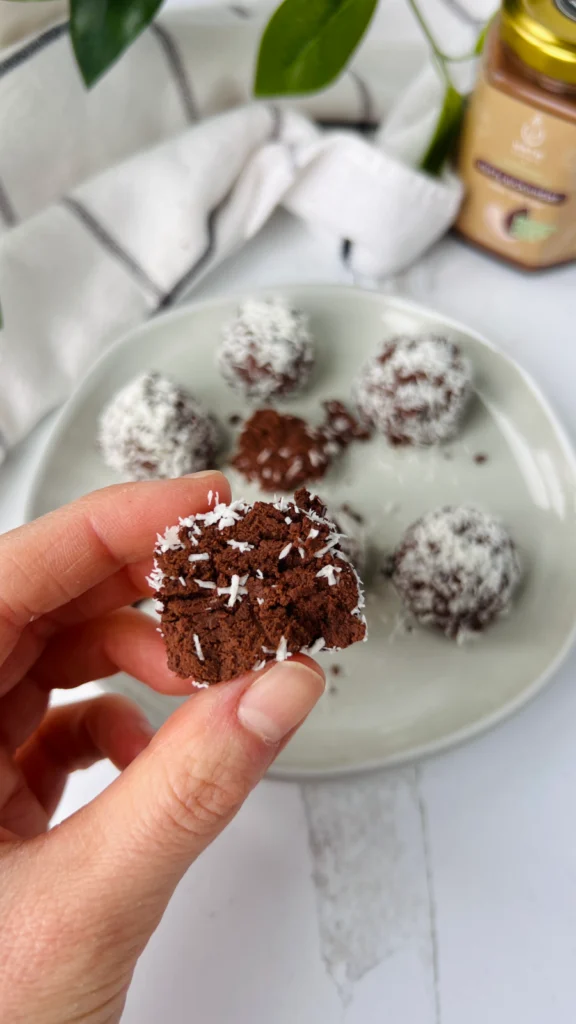 Keto Protein Chocolate Coconut Truffles by hollysbestlife - FoodSocial