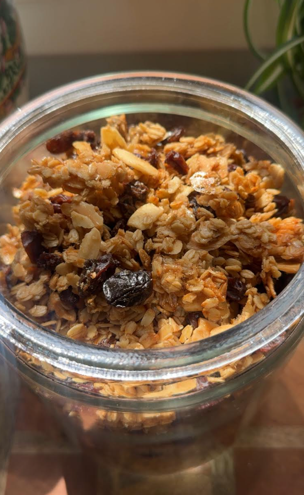 Maple Vanilla Cinnamon Granola by Lara Salamone - FoodSocial
