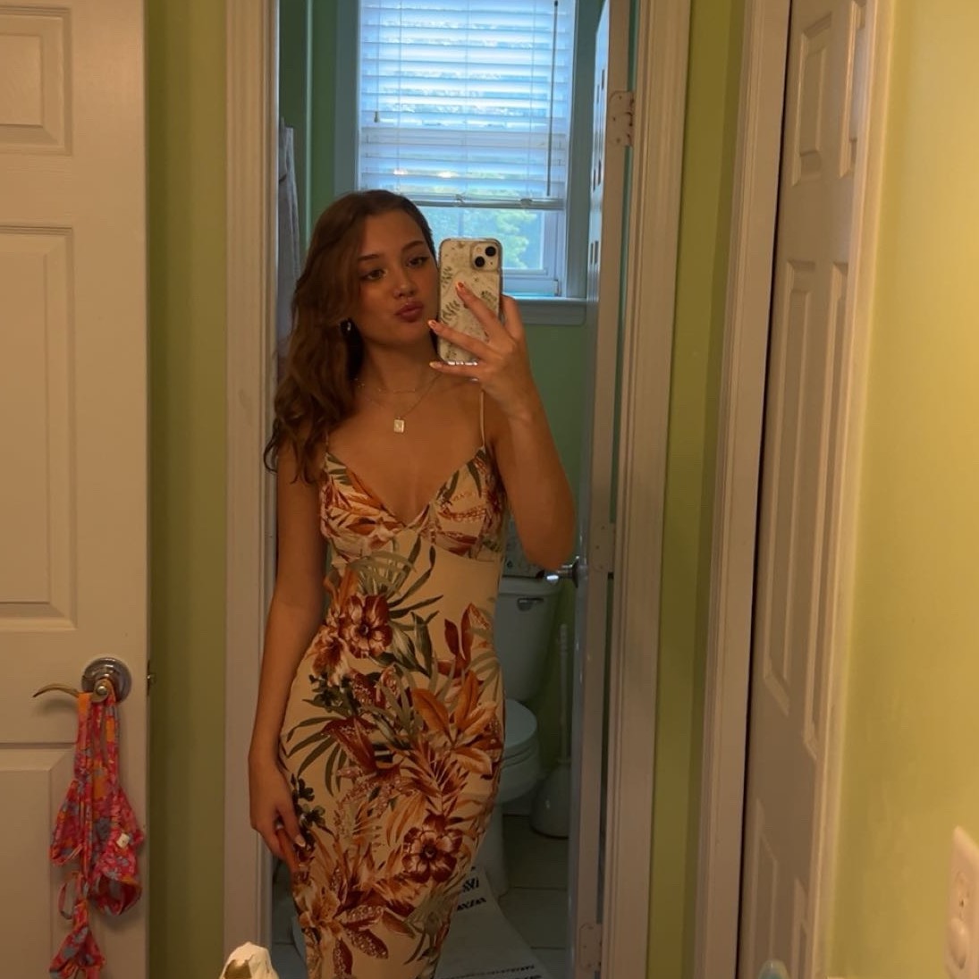 Head Shot: Gabrielle Fettes