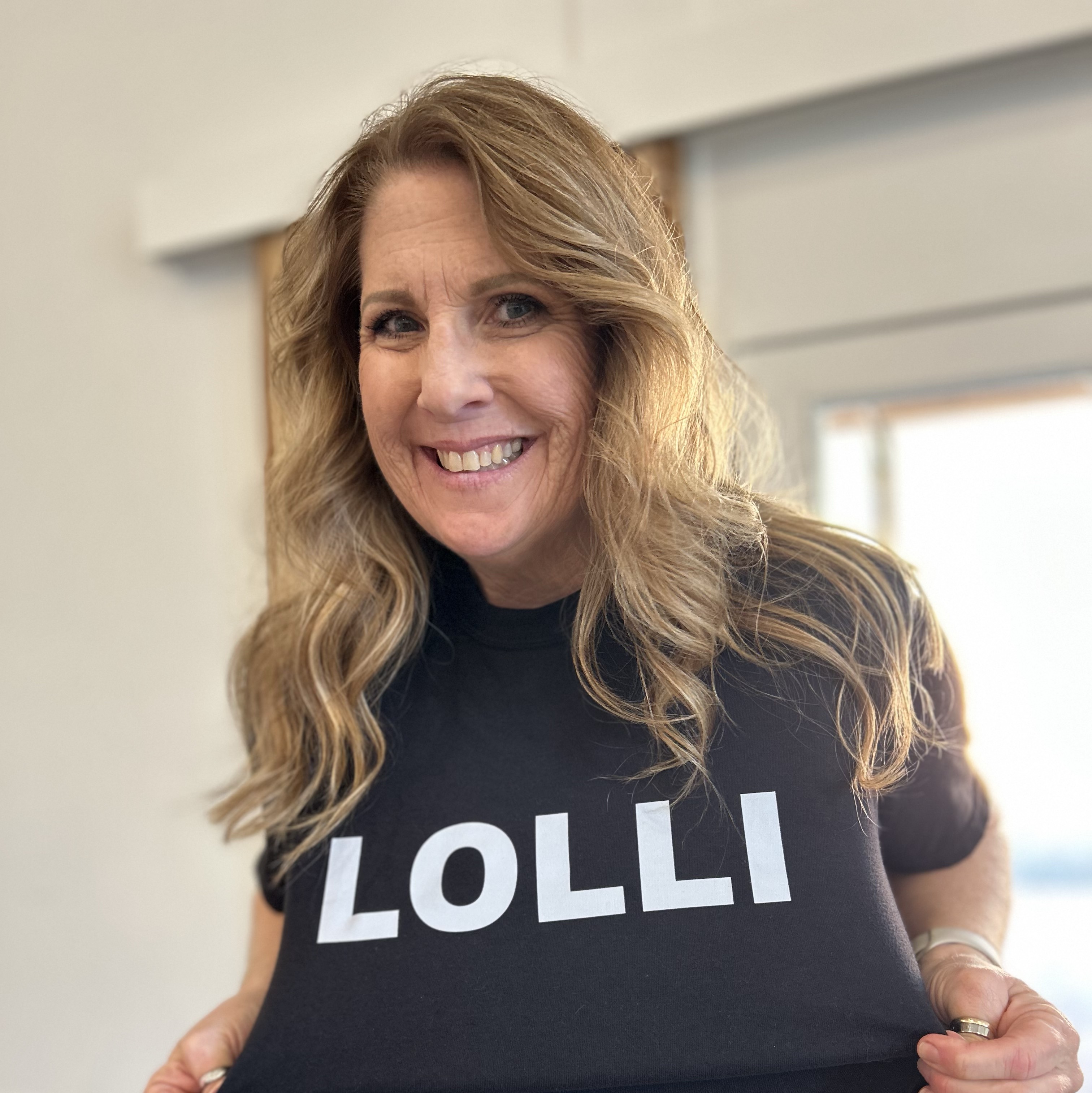 Head Shot: Amanda Webb