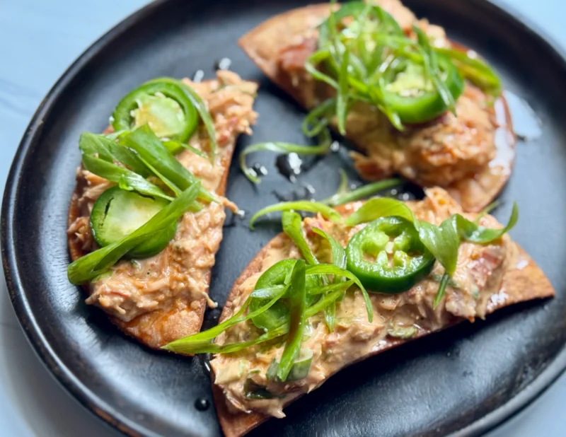 Spicy Salmon Tostada by glassofweinstein - FoodSocial