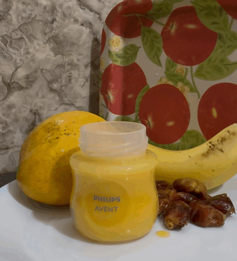 Mango & Banana Smothie by Fatima samiha - FoodSocial