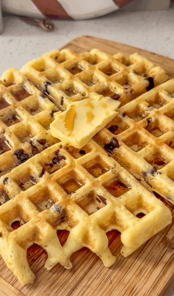 5 Ingredient Protein Waffles by Marissaswholelife - FoodSocial
