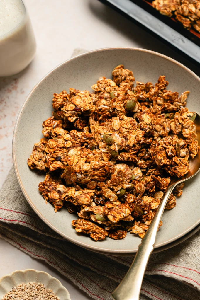 Sesame Miso Granola by ellielikes.cooking - FoodSocial