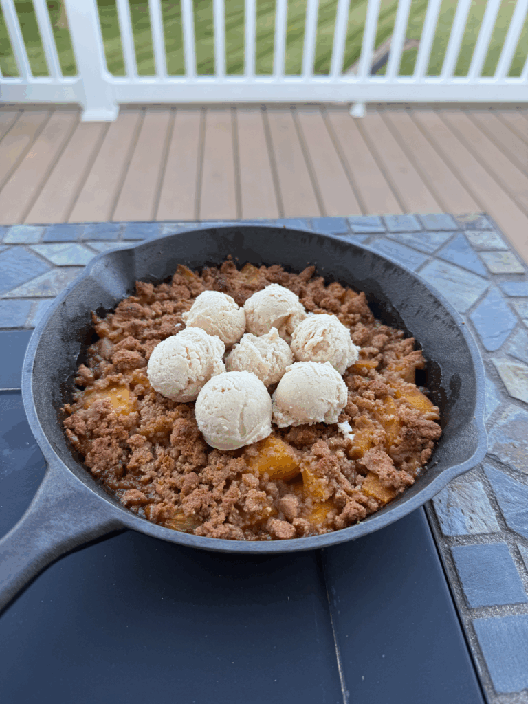 skillet peach cookie crumble by ericatangeman - FoodSocial
