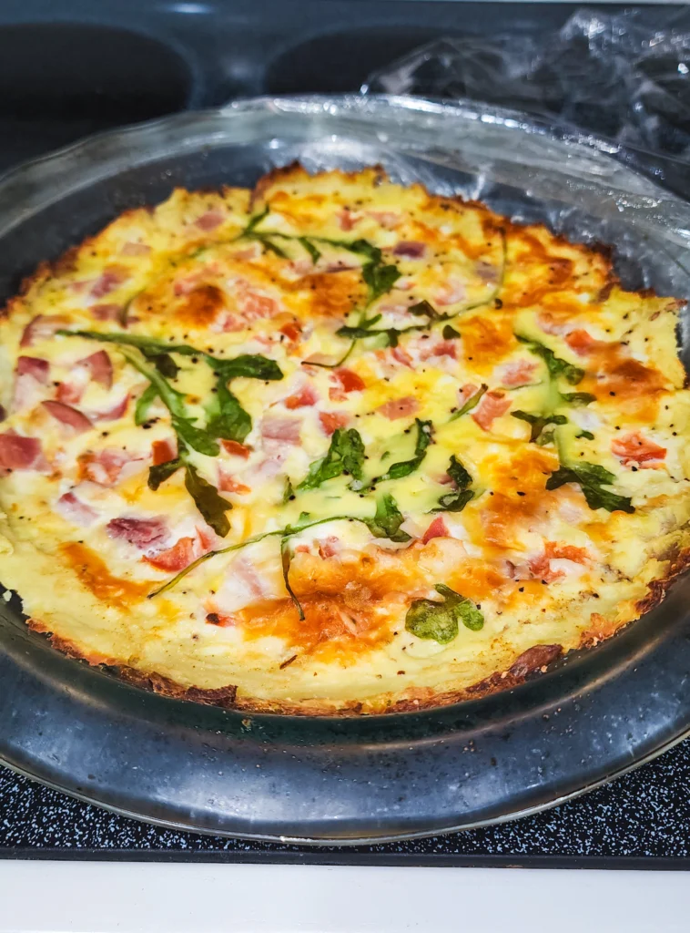 Ham, tomato and mozzarella potato quiche by Wheresxthexfood - FoodSocial