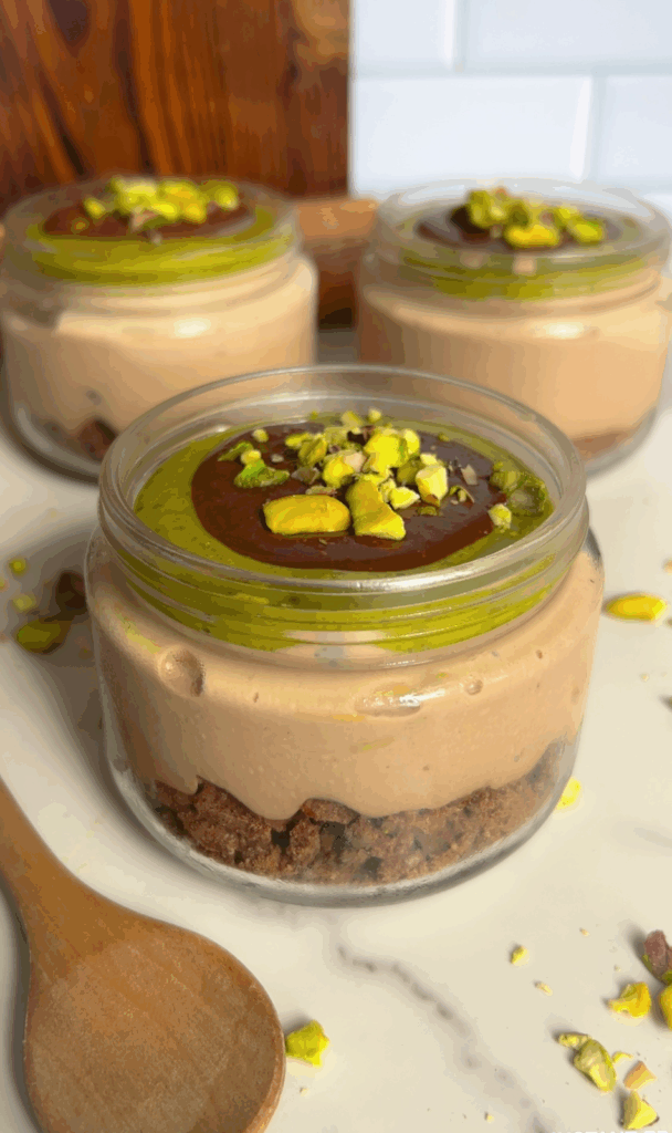 Pistachio Chocolate Cottage Cheese Mousse by colleenshealthylife - FoodSocial