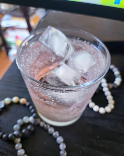 Ditch Soda – Cranberry Fizz