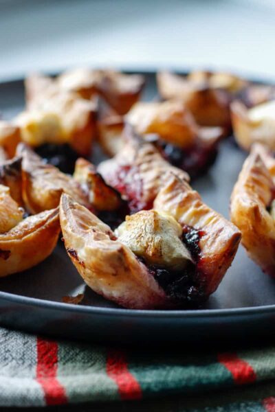 Gluten-Free Blueberry Brie Bites
