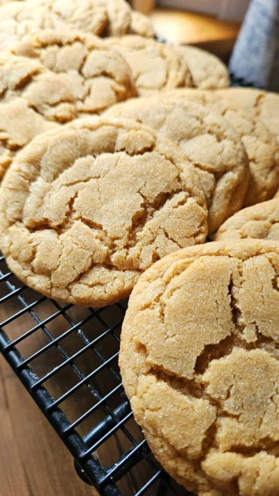 Sourdough Peanut Butter Cookies