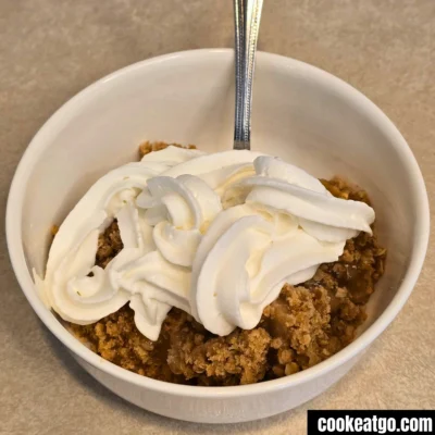Easy Apple Crisp Made With PIe Filling