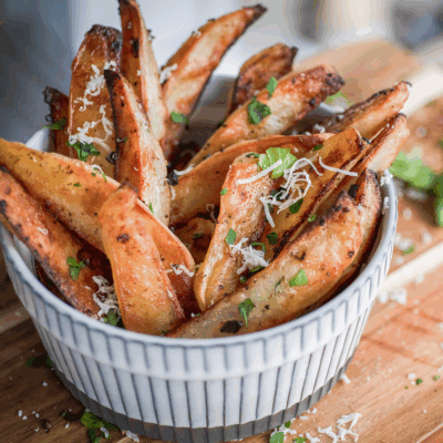 Crispy Baked Potato Wedges