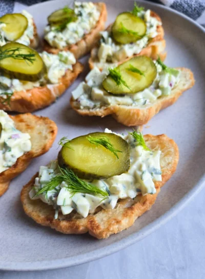 Egg Salad Croissant-Inis