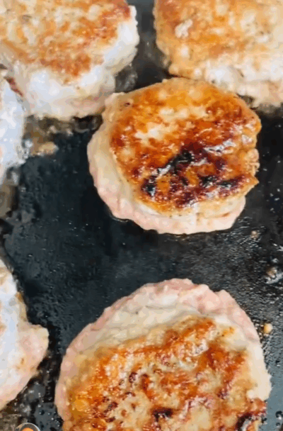 Homemade Maple Syrup Breakfast Sausages