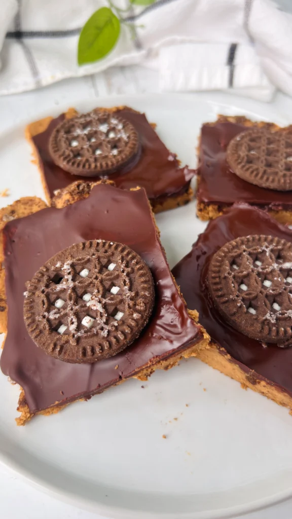 Cookies n Cream Peanut Butter Cookie Dough Bark by hollysbestlife - FoodSocial