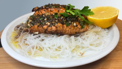 Honey Garlic Salmon with Rice Noodles
