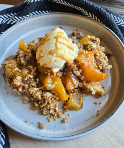 Apple Crisp – The Ultimate Fall Treat