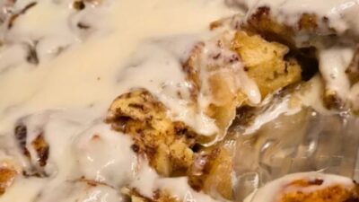 Cinnamon Rolls With Apple Pie Filling