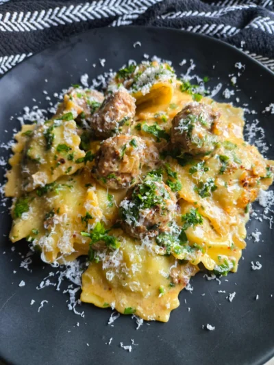 Creamy Ravioli & Meatballs