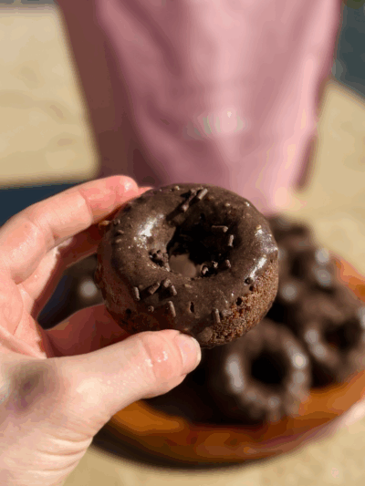 chocolate fudge glazed protein donuts