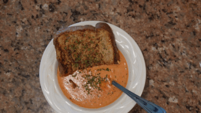Best Autumn Creamy Tomato Soup with Grilled Cheese