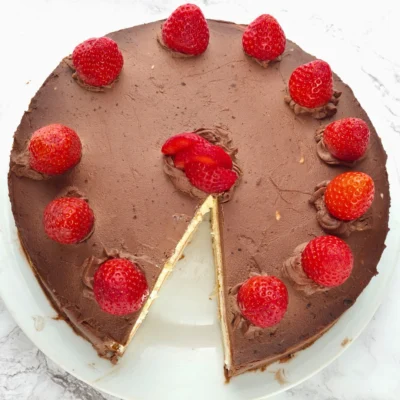 Chocolate Cake With Strawberries And Cream (Gluten Free, Sugar Free, Keto)