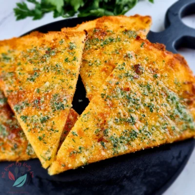 Cheesy Garlic Bread (Gluten Free & Keto)