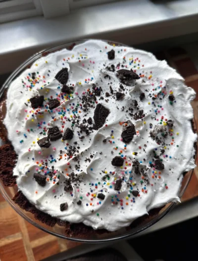 Cloud: Lynne’s Iconic Dessert