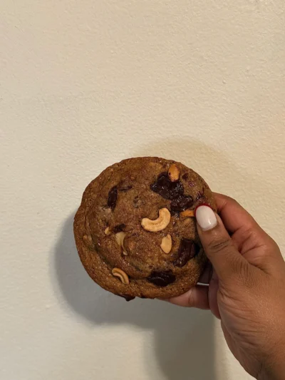 Cashew chocolate chip cookie