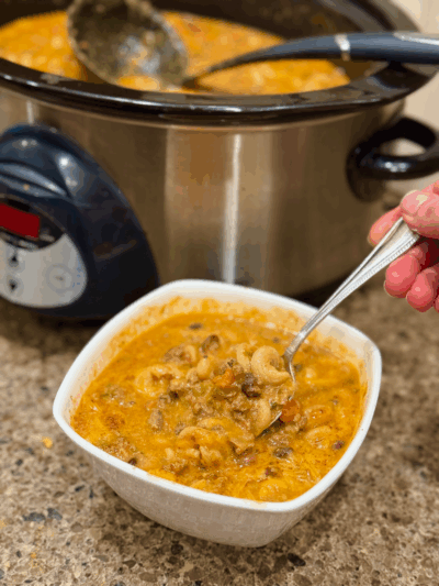 slow cooker chili mac