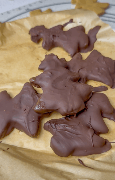 Christmas Tree Peanut Butter Treats