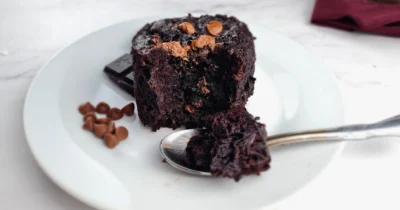 Flourless Brownie Mug Cake (Gluten Free, Sugar Free & Keto)