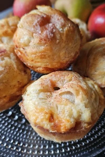 Mini Apple Pies (Sugar-Free & Traditional Options)