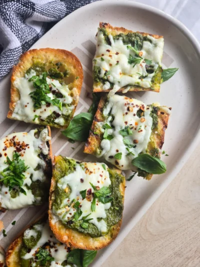 Cheesy Pecan Pesto Garlic Bread
