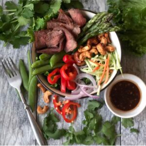 Asian Beef Salad with Roasted Cashews