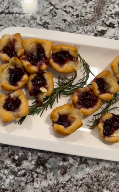 Cranberry Brie Bites
