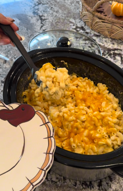 Crockpot Mac & Cheese