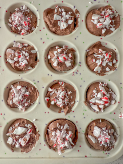 Peppermint Hot Cocoa Protein Bites