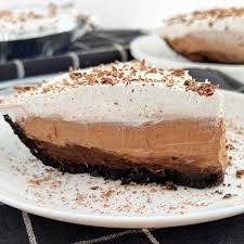Cool Whip Creamy Chocolate Layered Pie