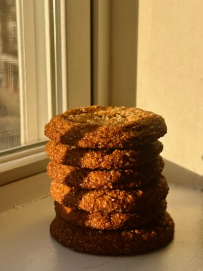 Chewy Gluten-Free Gingersnaps with Molasses