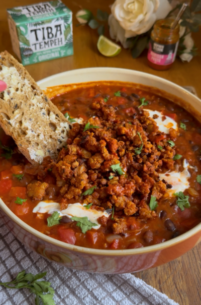 Crispy Tempeh with Harissa Black Beans