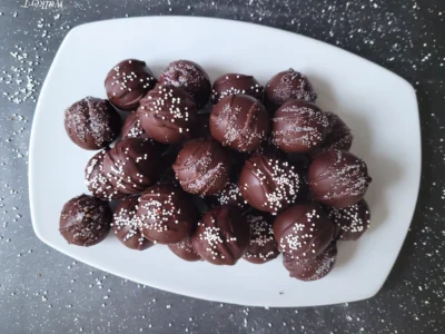 Brownie Truffles (Vegan)